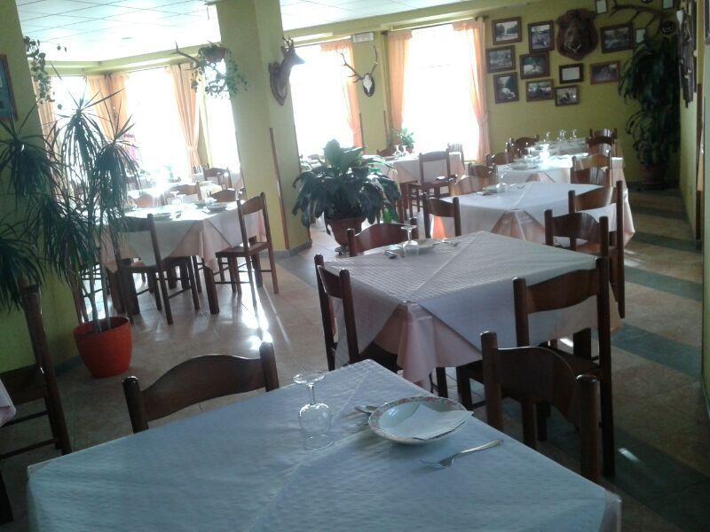 Hotel Narcea Valles (Reocin) Exterior foto